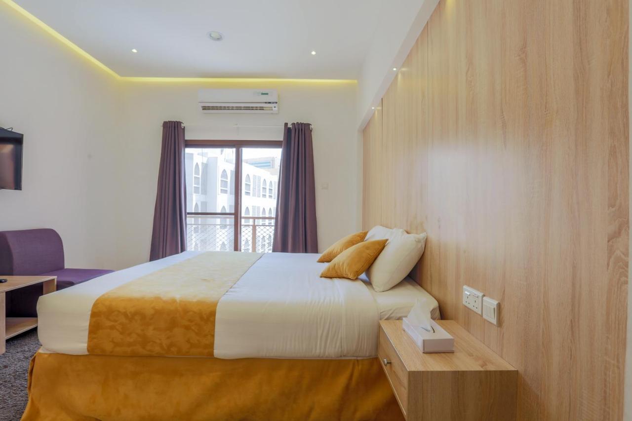 24 Gold Hotel Dubaï Extérieur photo