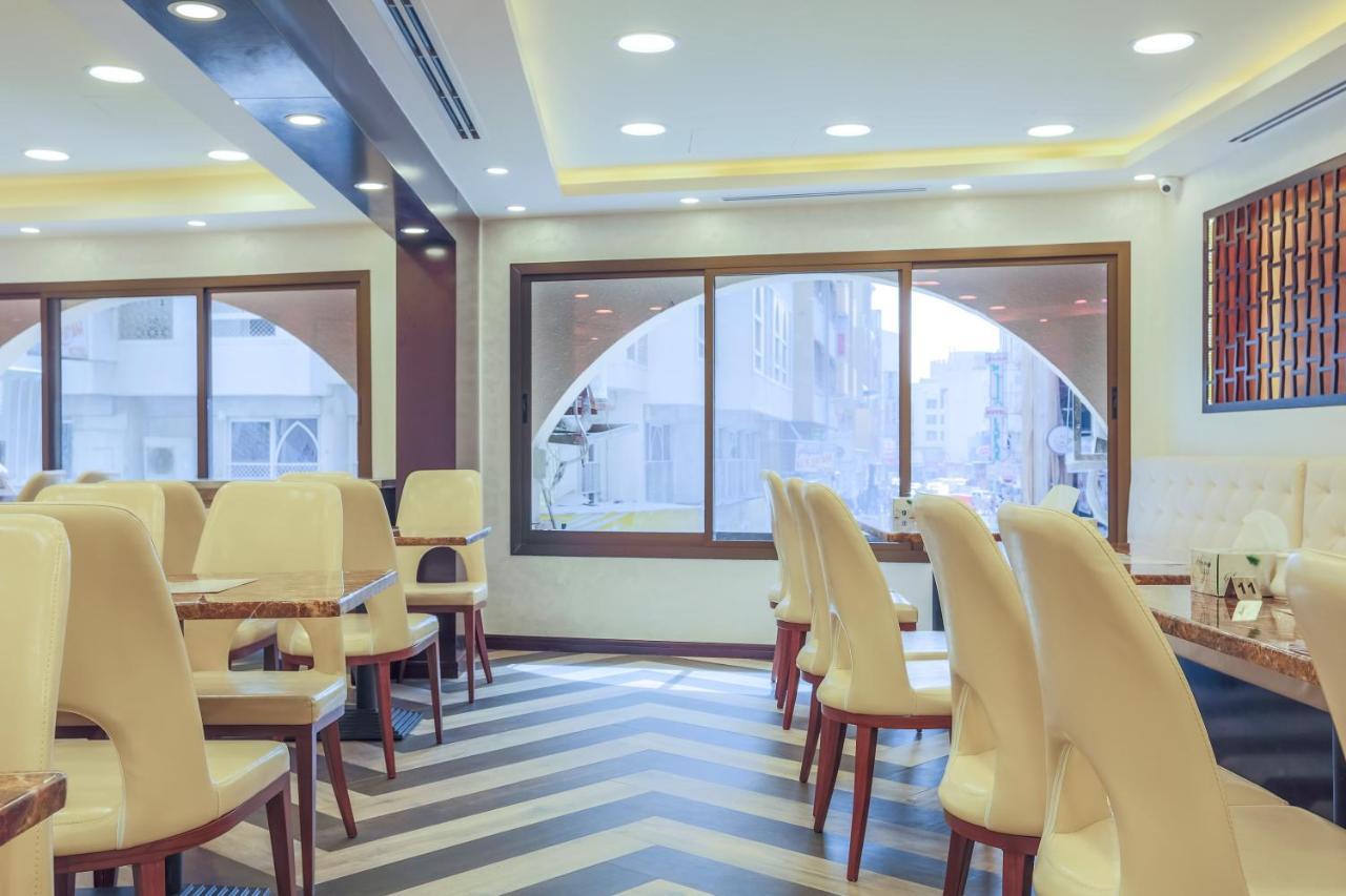 24 Gold Hotel Dubaï Extérieur photo
