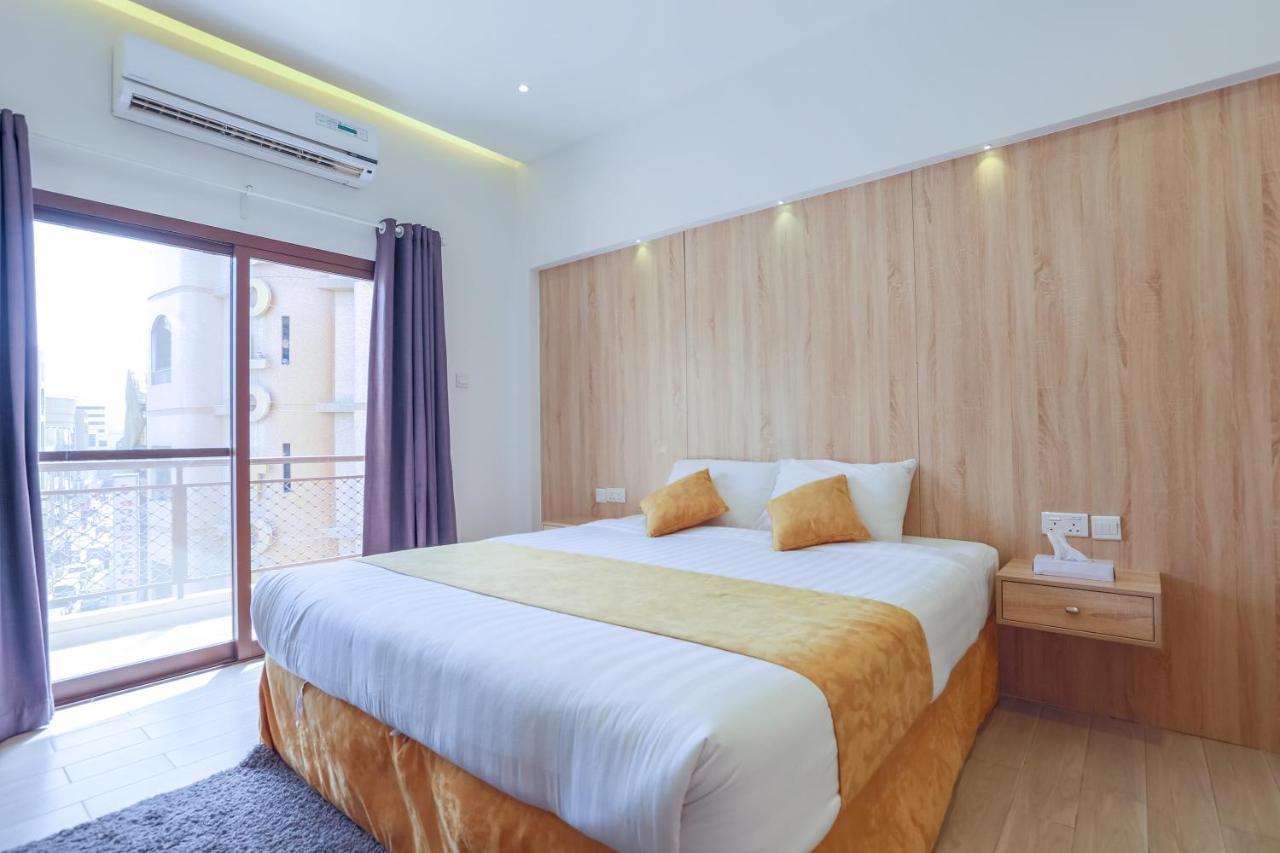 24 Gold Hotel Dubaï Extérieur photo