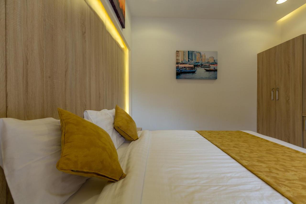 24 Gold Hotel Dubaï Extérieur photo