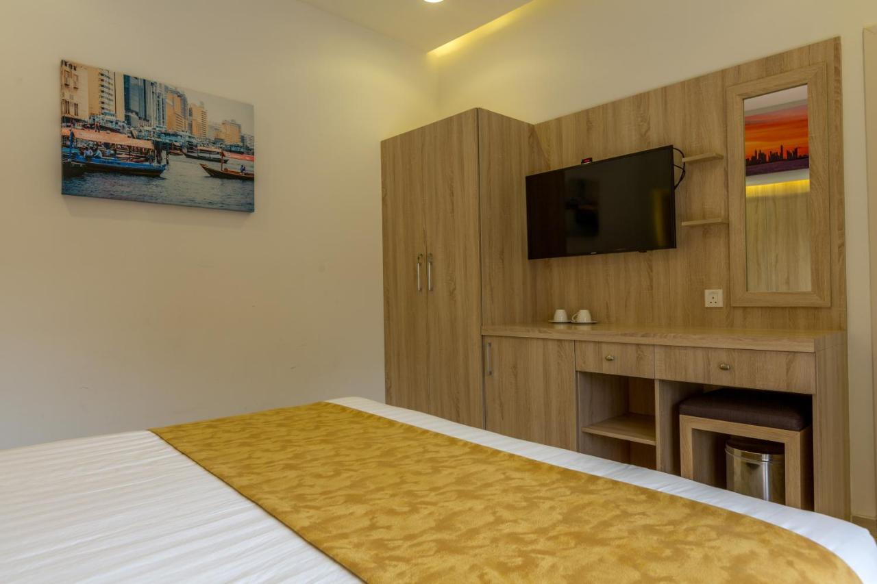 24 Gold Hotel Dubaï Extérieur photo
