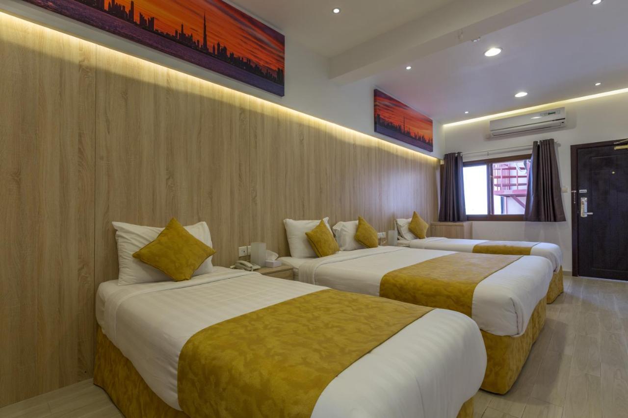 24 Gold Hotel Dubaï Extérieur photo